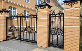 Choosing the Right Gate Opener for a Large Driveway